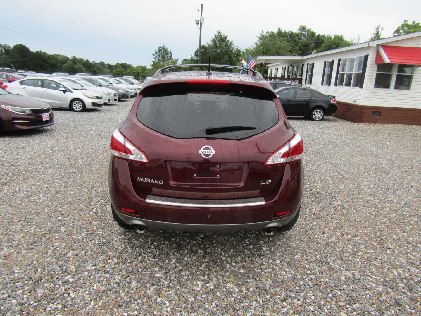 2011 Burgandy /Tan Nissan Murano (JN8AZ1MU0BW) with an V6 engine, Automatic transmission, located at 15016 S Hwy 231, Midland City, AL, 36350, (334) 983-3001, 31.306210, -85.495277 - Photo#6